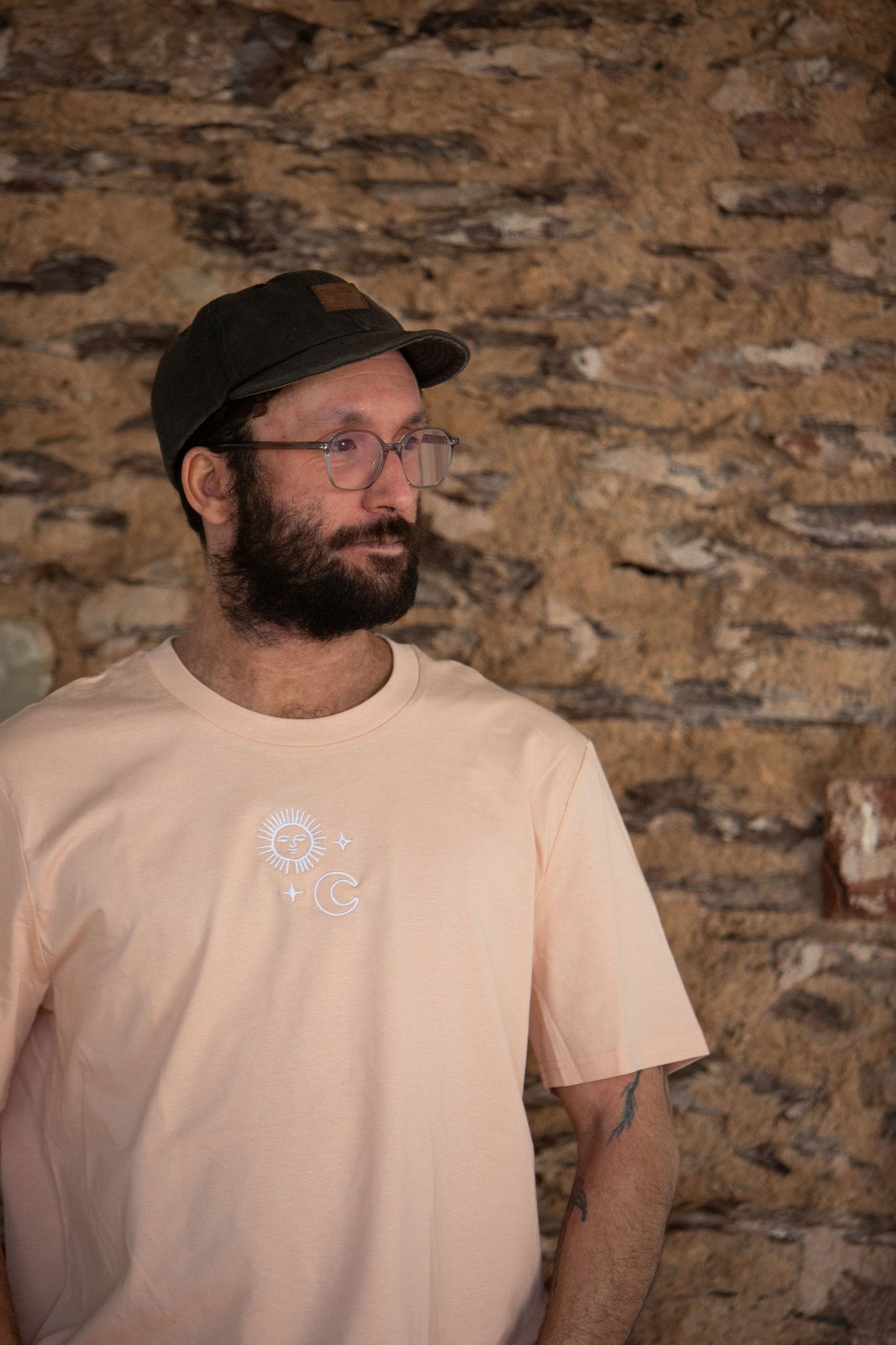 Organic T-Shirt SONNE MOND STERNE Stick | unisex | Pfirsich - Studio Schön®