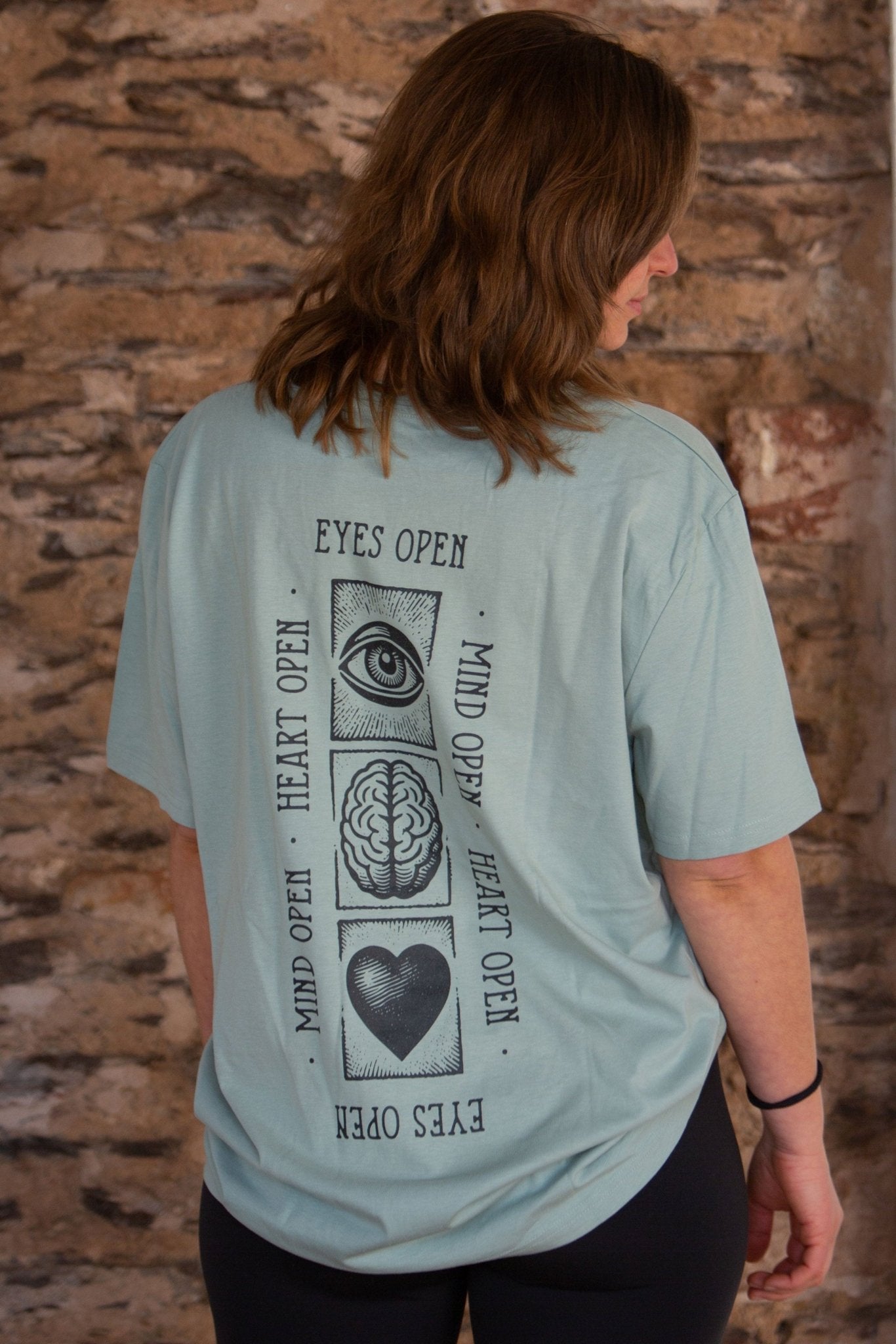 Organic T-Shirt STAY OPEN unisex sage – Studio Schön®