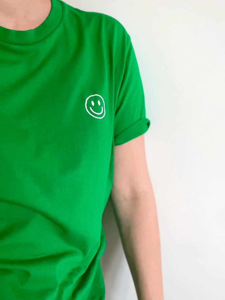 *Einzelstück* Organic T-Shirt Smiley Stick Weiß | unisex | Grün - Studio Schön®