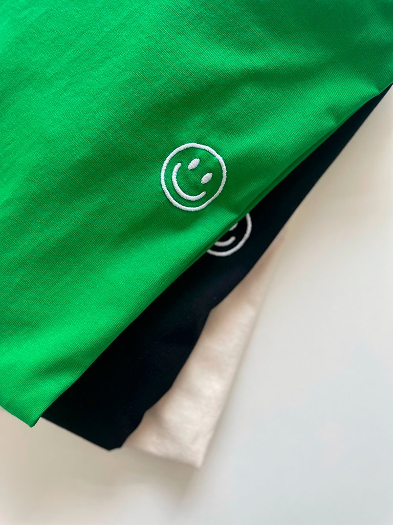 Organic T-Shirt Smiley Stick Weiß | unisex | Schwarz - Studio Schön®